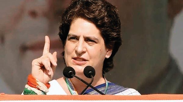 महिलाओं को सुरक्षा देने में सरकार पूरी तरह विफल: प्रियंका