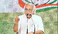 मोदी और ट्रंप के बीच यह कैसी दोस्ती है: कांग्रेस का प्रधानमंत्री पर निशाना