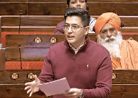 'आप' के कहने पर पंजाब की मसौदा मतदाता सूची में मेरे नाम के आगे 'स्थानांतरित' लिखा गया: राघव चढ्ढा