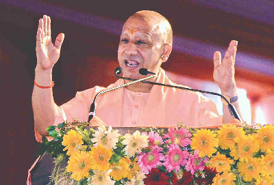 दंगाइयों के आगे नतमस्तक होते थे सपा के नेता, भाजपा ने त्योहारों पर अमन कायम किया : योगी
